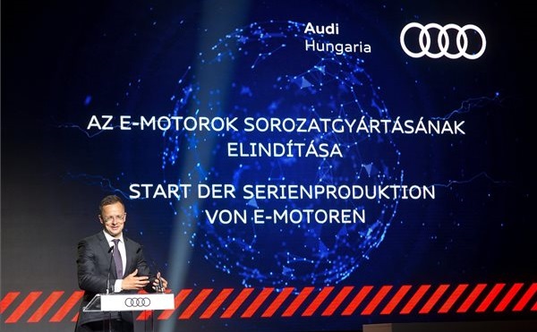 Elektromos motorok gyártásába kezd az Audi