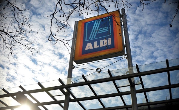 Új hűtőraktárat épít és létszámot bővít az Aldi