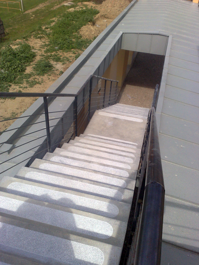 201008252021_20131106222654_78.JPG