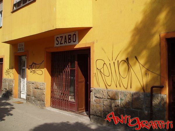 festek_eltavolitas_vakolatrol