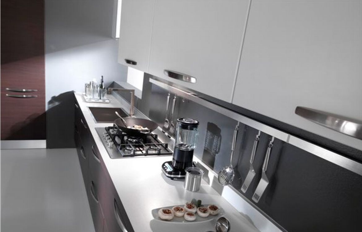 konyhatechnika, kivetőpántok, fióksínek