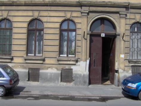 homlokzat_119_20100823160428_416.JPG
