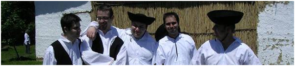 betyáros csapat kicsi