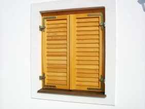 zsaluminta1_kicsi_468_2010110595753_521.jpg