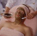 Gyógynövényes mélyhámlasztás,Dermanutrics termékcsalád,Nappali és éjszakai krémek,Villanófényes szőrtelenítés