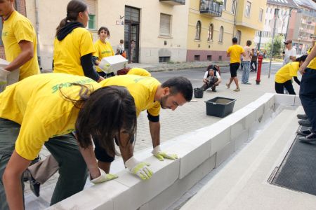 greenpeace-1_20111004131421_55.jpg