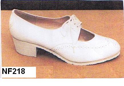 218 félcipő - félcipő