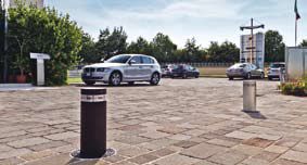 szekcion&aacute;lt kapu, kaputechnika, lakoss&aacute;gi gar&aacute;zskapu, lakoss&aacute;gi gar&aacute;zsajt&oacute;, gar&aacute;zskapu, gar&aacute;zsajt&oacute;, lakoss&aacute;gi szekcion&aacute;lt kapuk, szekcion&aacute;lt gar&aacute;zskapuk, lamell&aacute;s kapuk, hőszigetelt szekcion&aacute;lt kapu, behajt&aacute;s g&aacute;tl&oacute;