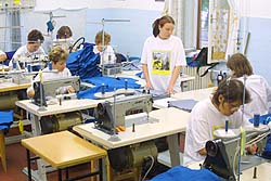 munkaruhazat_gyartas_384_20110407121147_352.jpg