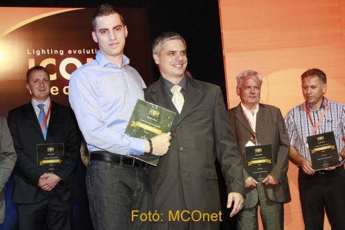 Arany fokozatú partner minősítési díjat kapott a HALUXVILL Kft. az ICON Electric Kft., az ország egyik legnagyobb kínai termékek importálásával foglalkozó cégének rendezvényén.