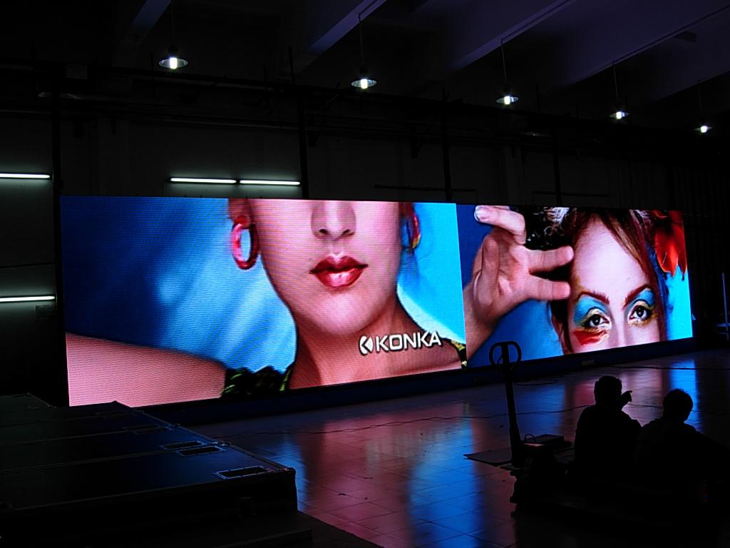 ph10-indoor-full-color-led-display-screen_20120802124804_13.jpg