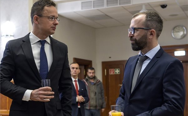 Csongrádon bővít a dán Vestfrost