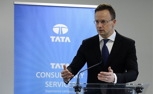 Felavatták a Tata Consultancy Services új digitális kompetencia irodáját